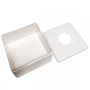กล่องทิชชู่พลาสติก 12 x 12 ซม.